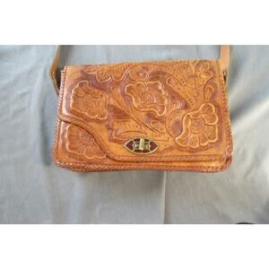 Vintage Hand Tooled Mexican Leather Handbag Purse Gem Heart